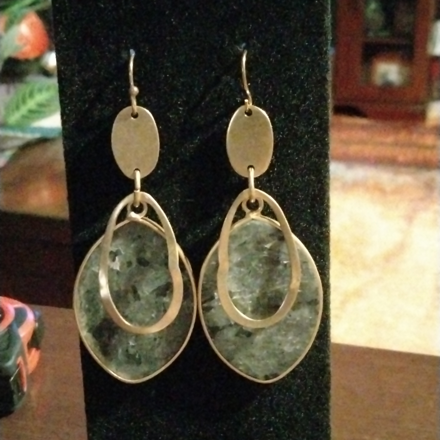 Universal Thread Dangle Earrings